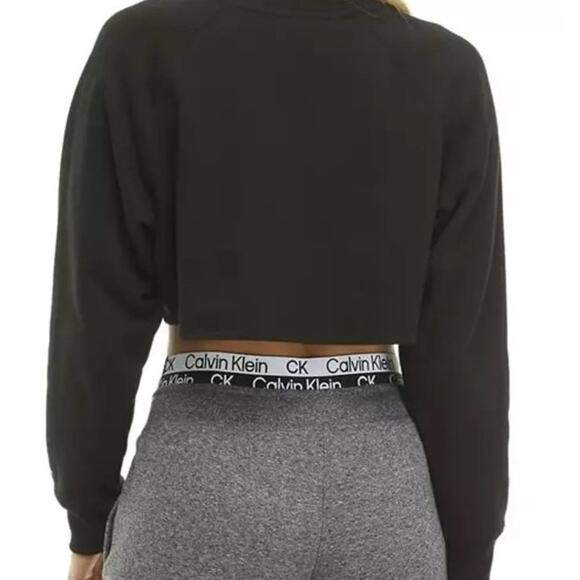 Calvin Klein LS Black Fleece Performance Cropped Sweatshirt NEW Size M - Picture 4 of 6